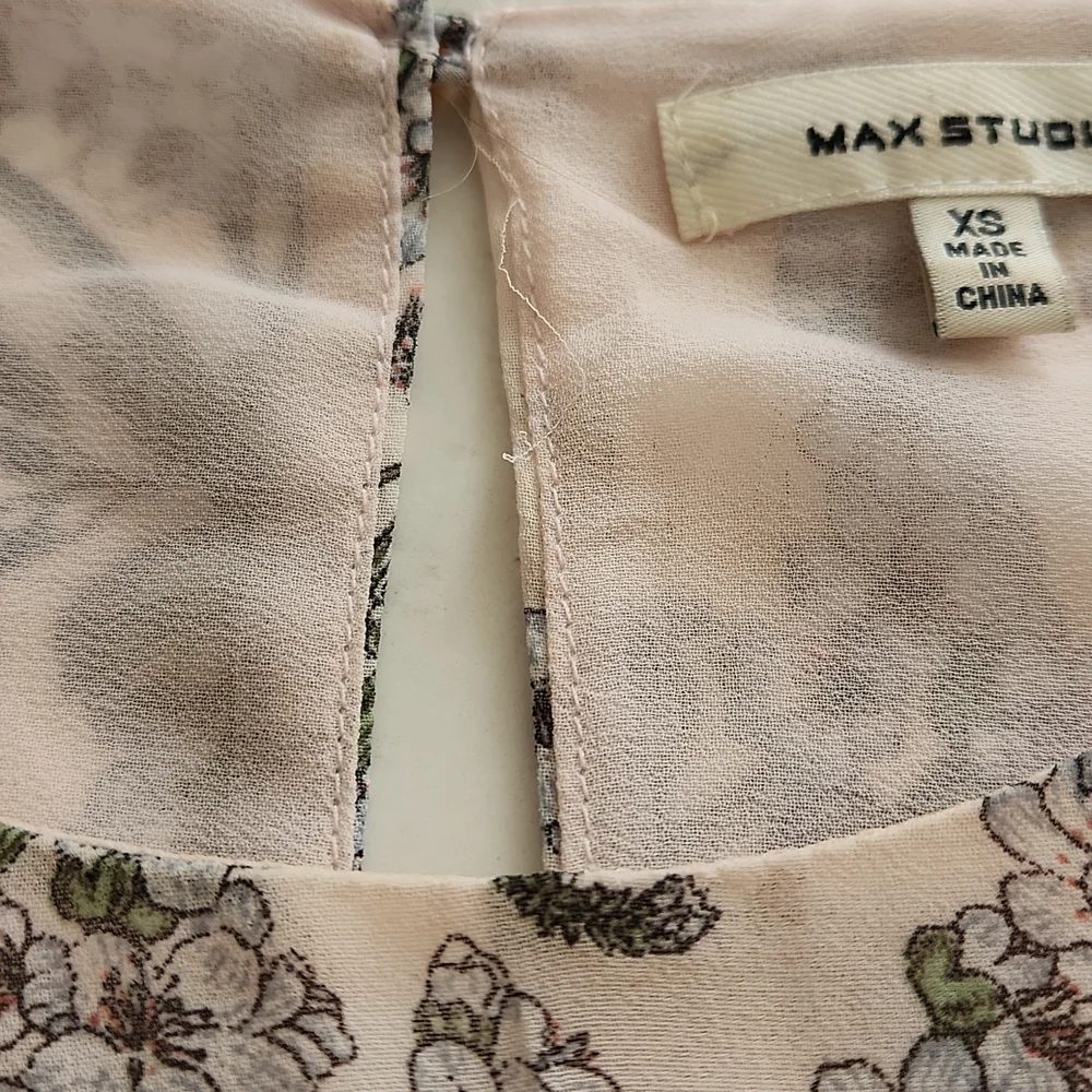 Max Studio - Picture 5 of 7